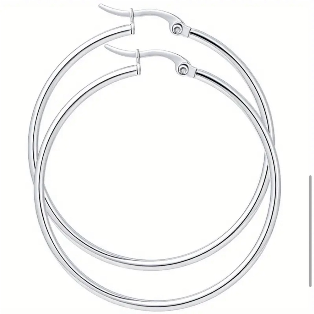 NWT Silvery Stainless‎ Steel Glossy Hoop Earrings